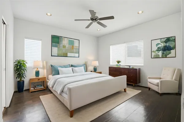 $3,000 | 4704 Crawford Street, Houston, TX 77004