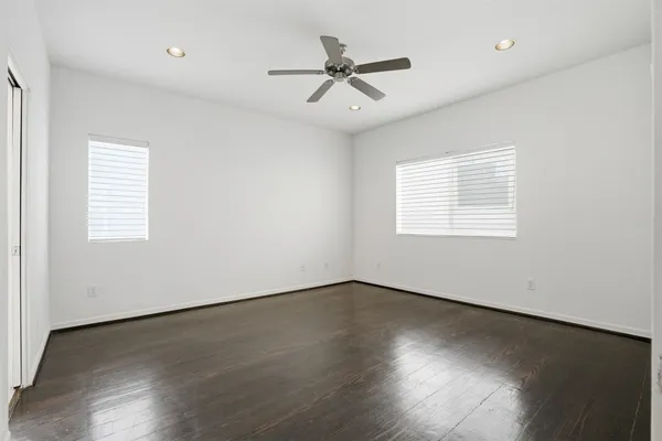 $3,000 | 4704 Crawford Street, Houston, TX 77004