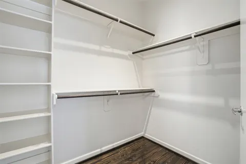 $3,000 | 4704 Crawford Street, Houston, TX 77004