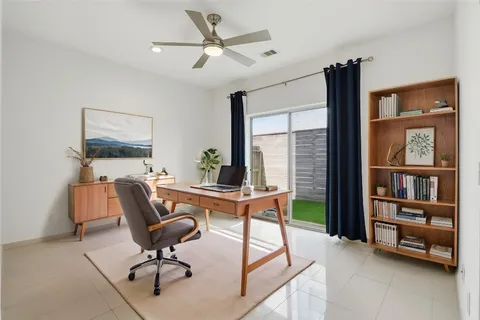 $3,000 | 4704 Crawford Street, Houston, TX 77004