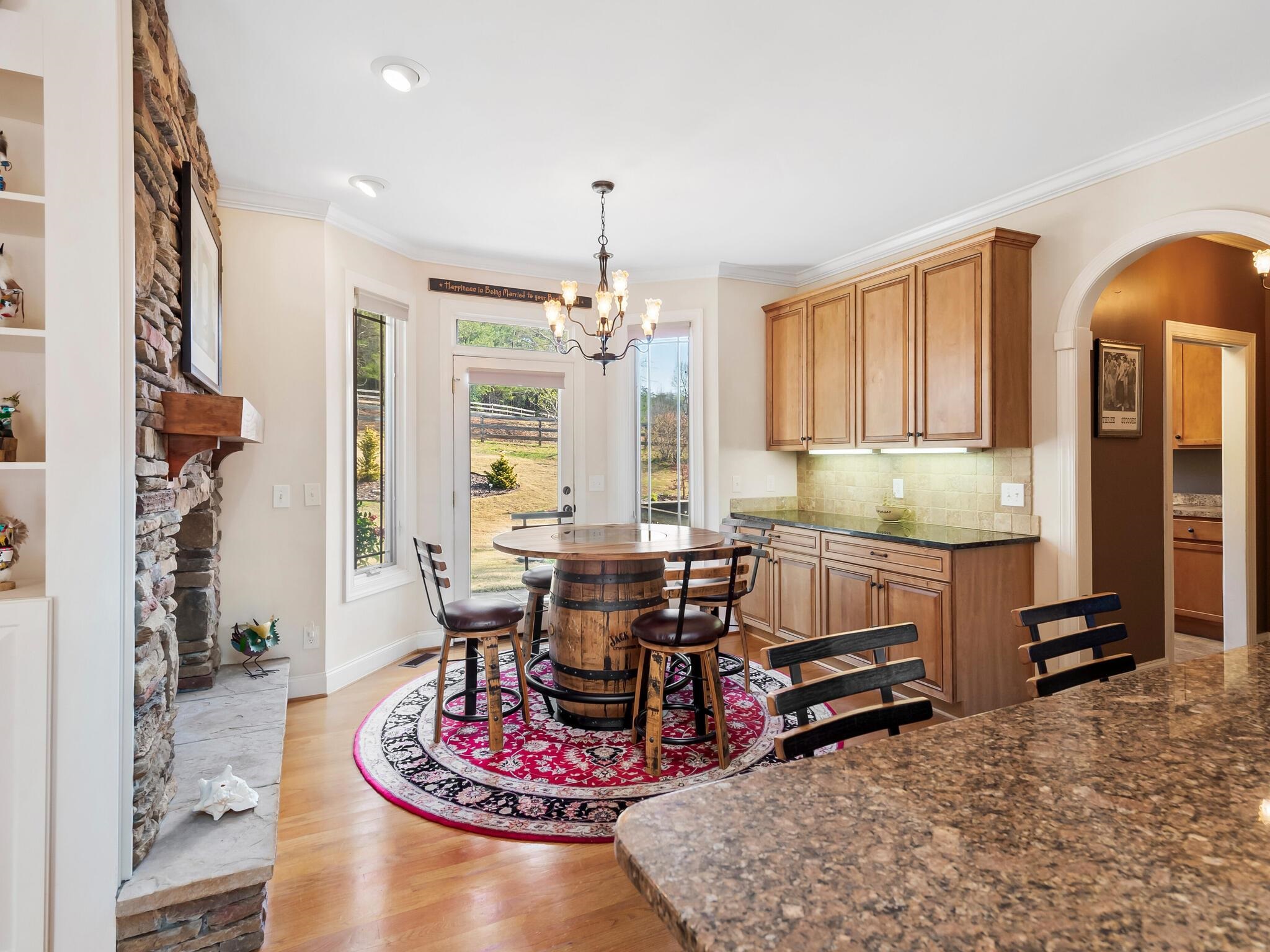 127 Pardo Road Landrum, SC 29356 - Photo 11 of 50