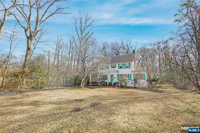 $6,800 | 115 Jones Road, Englewood, NJ 07631