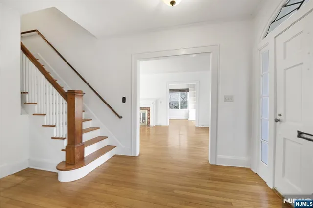 $6,800 | 115 Jones Road, Englewood, NJ 07631