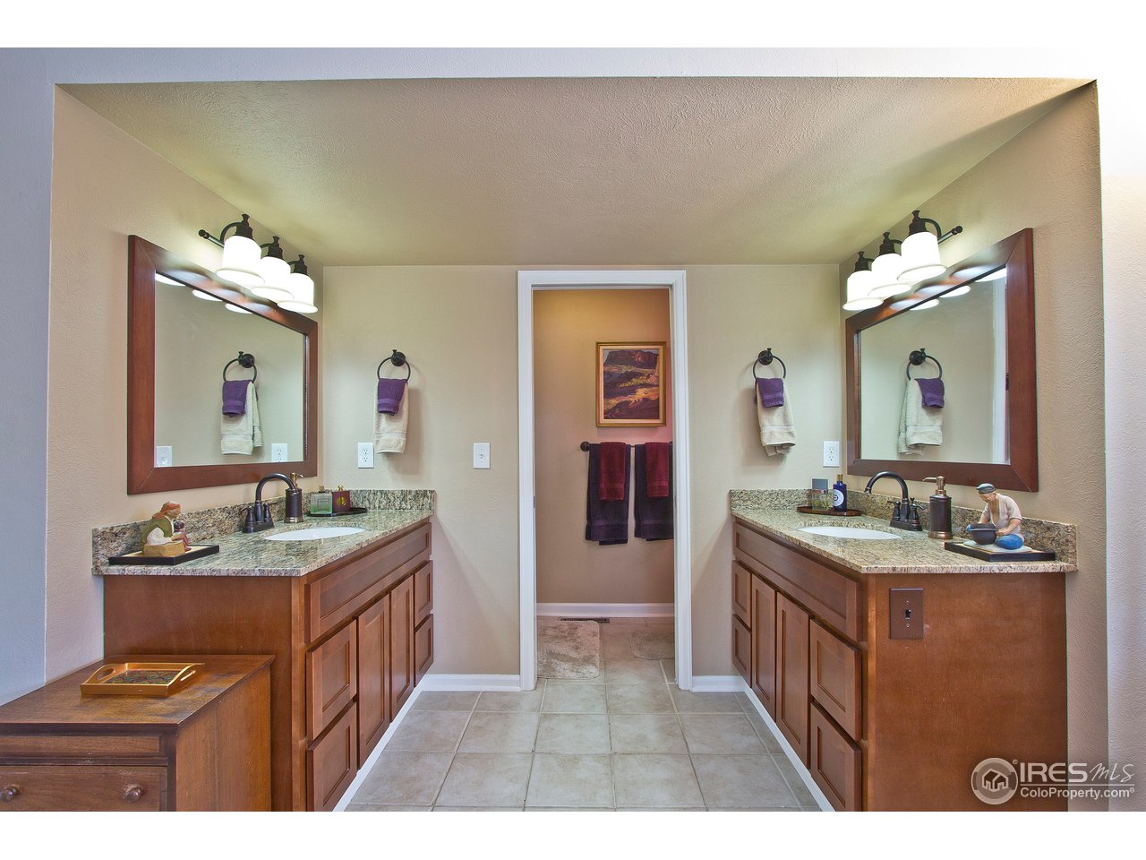 6882 Harvest Road Boulder, CO 80301 - Photo 14 of 25 master bath