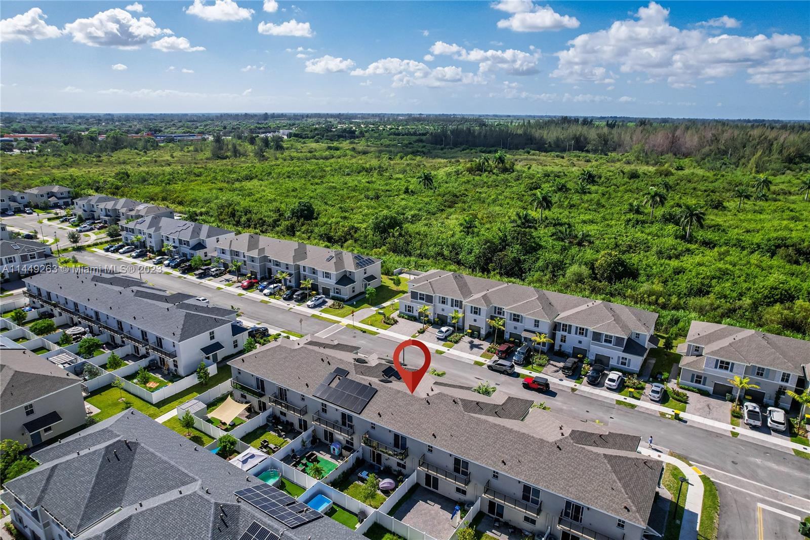 781 Southeast 19th Street Homestead, FL 33034 - Photo 7 of 41