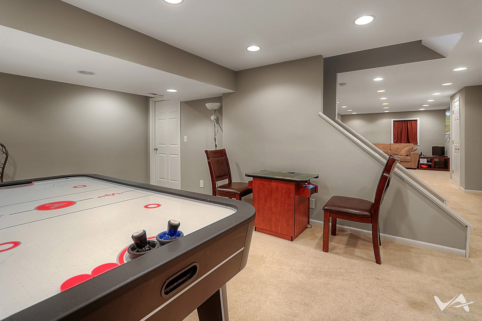 809 Arrowhead Lane St. Charles, IL 60174 - Photo 28 of 38 a room with furniture and air hockey table