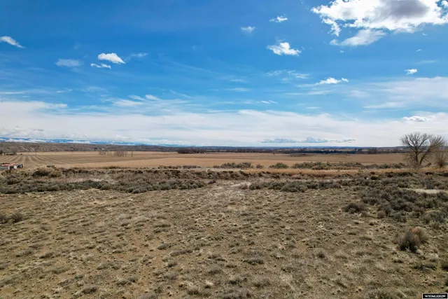$83,000 | 20 S Highway, Basin, WY 82410