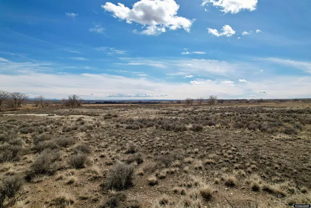 $83,000 | 20 S Highway, Basin, WY 82410