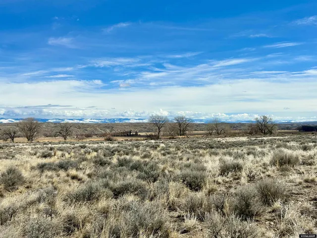 $83,000 | 20 S Highway, Basin, WY 82410