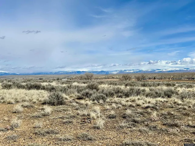 $83,000 | 20 S Highway, Basin, WY 82410