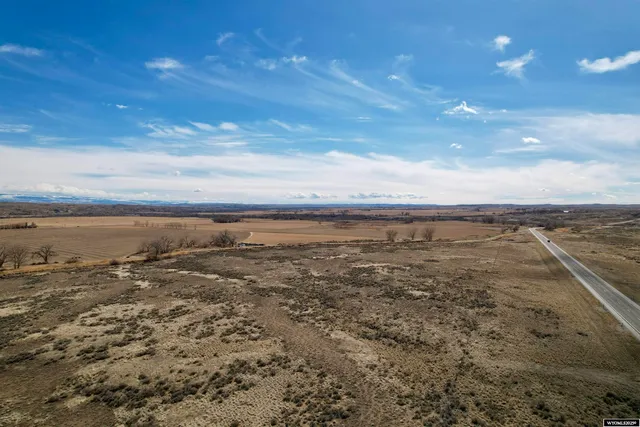 $83,000 | 20 S Highway, Basin, WY 82410