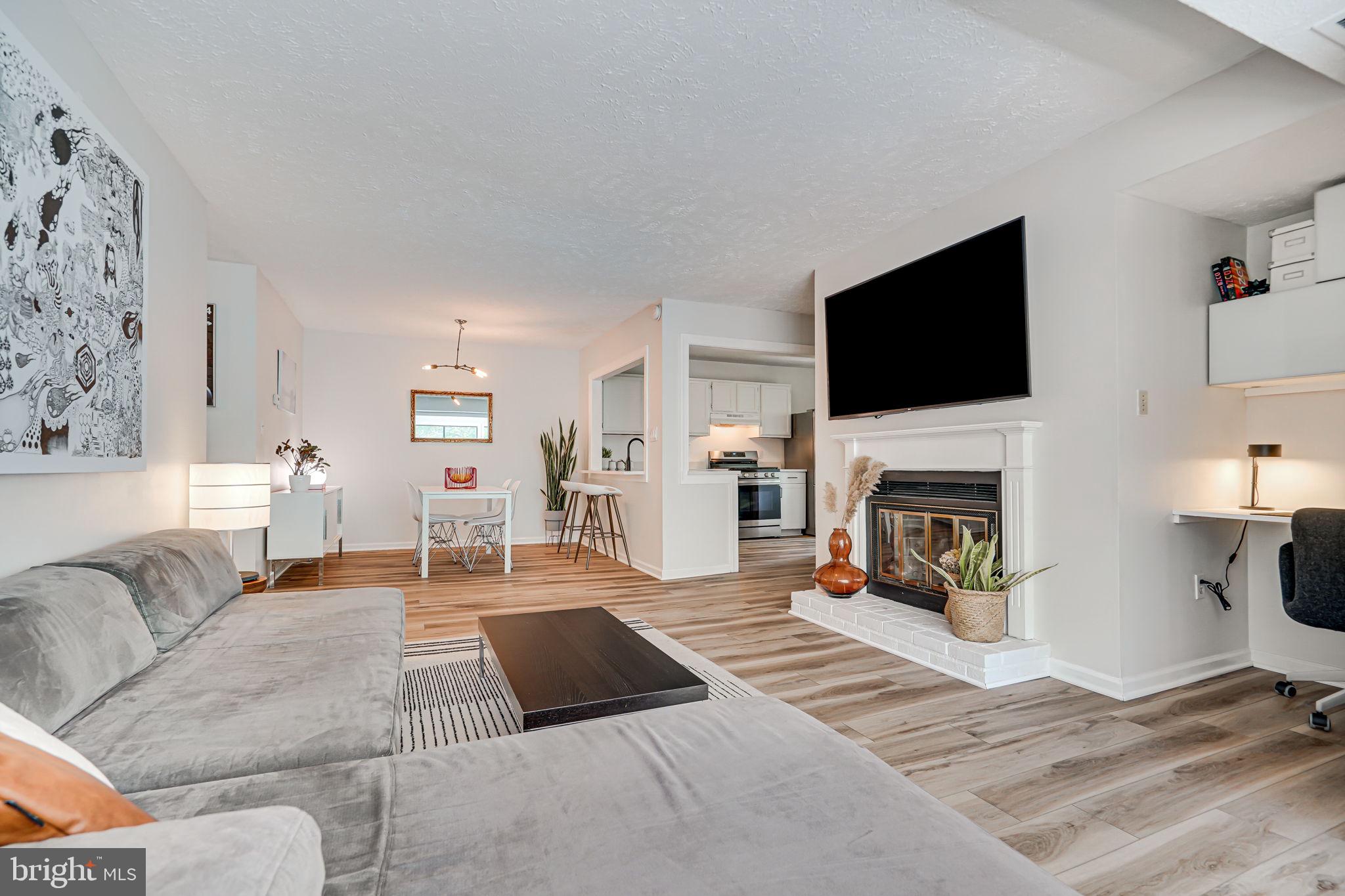 2237 Hunter's Run Drive, Unit 2237 Reston, VA 20191 - Photo 11 of 29