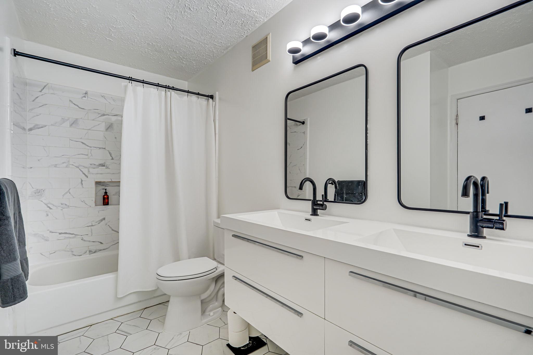 2237 Hunter's Run Drive, Unit 2237 Reston, VA 20191 - Photo 17 of 29