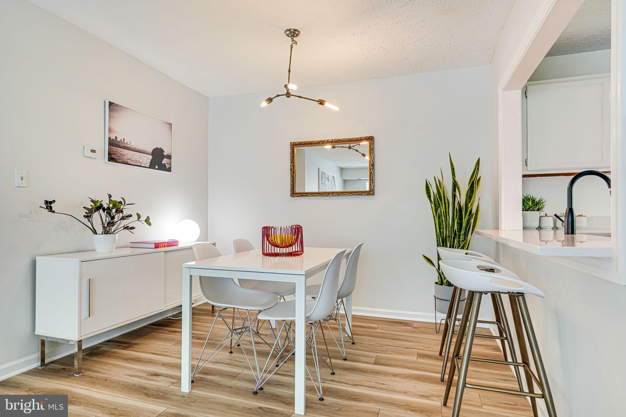 2237 Hunter's Run Drive, Unit 2237 Reston, VA 20191 - Photo 5 of 29