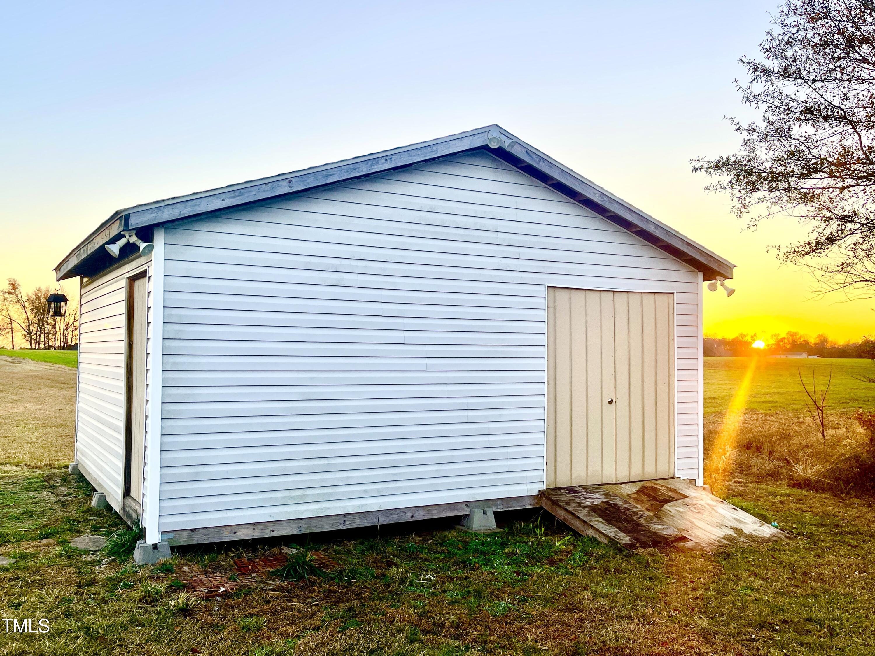 69 Vic McLeod Court Coats, NC 27521 - Photo 18 of 23 IMG_7136