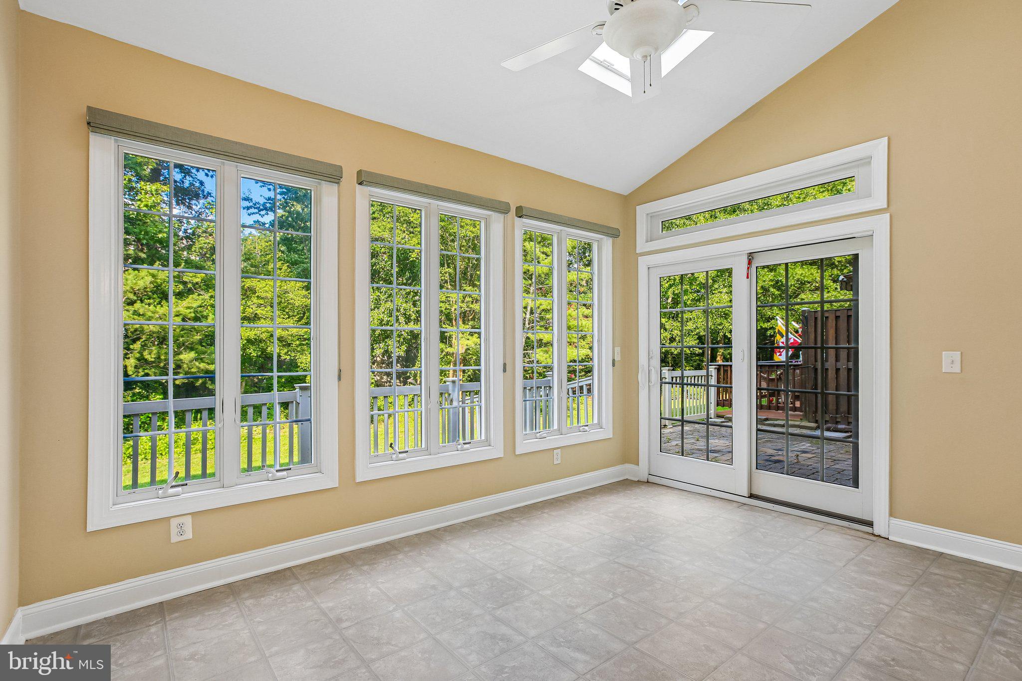 305 Colony Point Place Edgewater, MD 21037 - Photo 16 of 49 Gallery Image 16