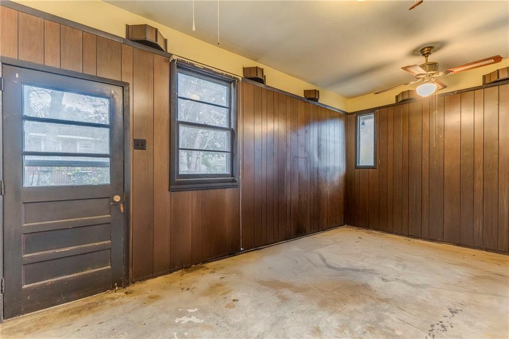 6 Don Drive Northeast Rome, GA 30165 - Photo 24 of 42 a view of hallway with a front door