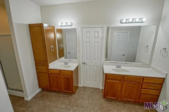 $259,900 | 26351 Avoyelles Avenue, Denham Springs, LA 70726