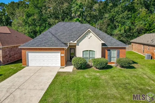 $259,900 | 26351 Avoyelles Avenue, Denham Springs, LA 70726