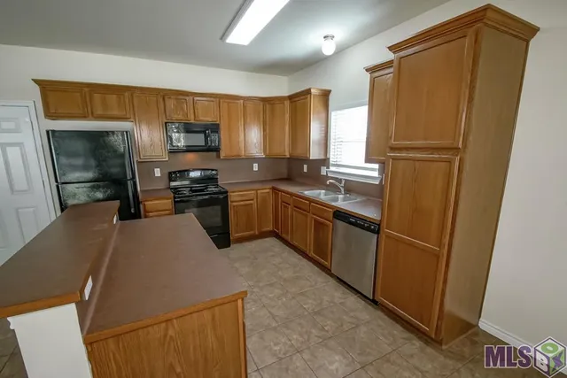 $259,900 | 26351 Avoyelles Avenue, Denham Springs, LA 70726