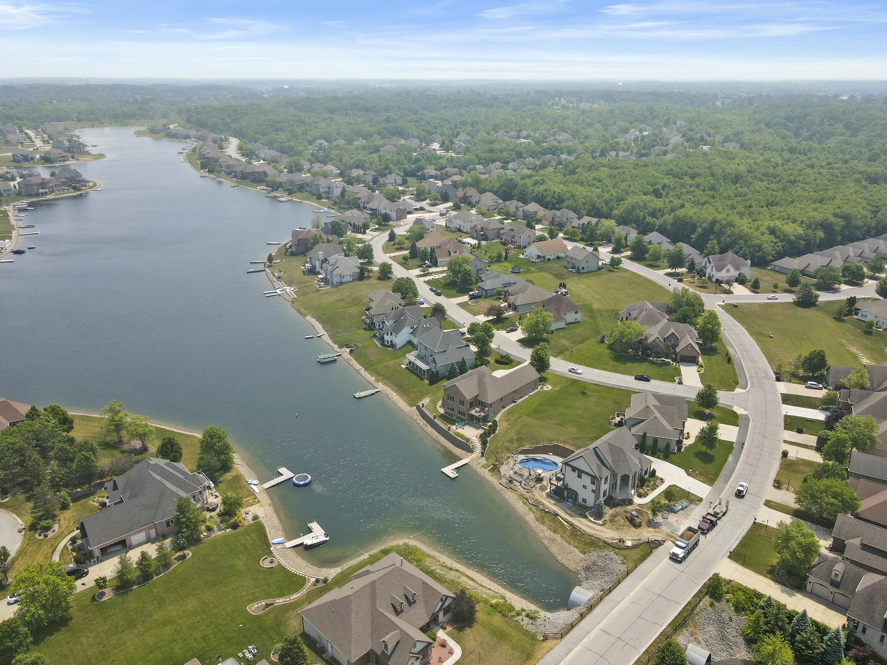 10330 Doubletree Drive South Crown Point, IN 46307 - Photo 39 of 42 3000x2250