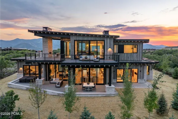 $7,675,000 | 2022 Painted Blf Circle, Kamas, UT 84036