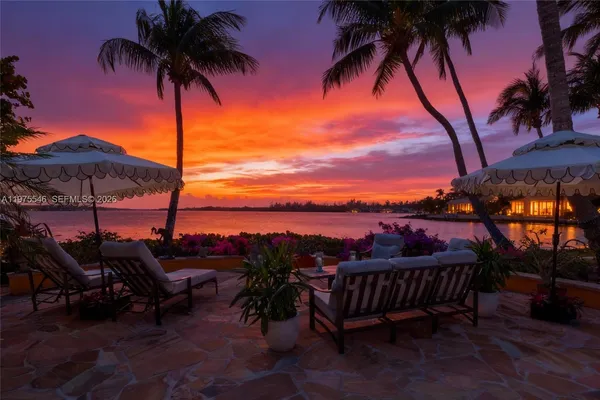 $45,000,000 | 6 Riverview Road, Jupiter Island, FL 33455