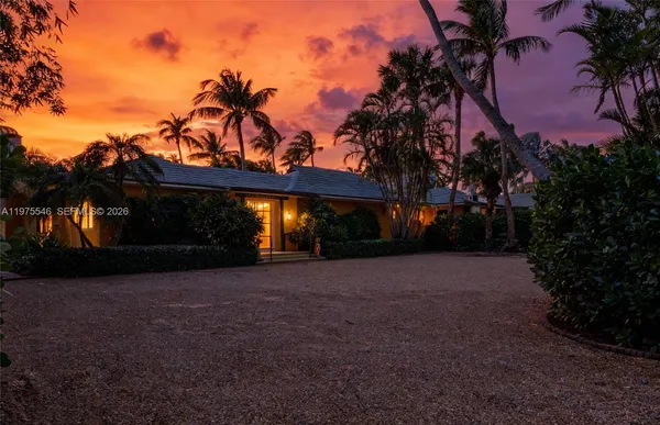 $45,000,000 | 6 Riverview Road, Jupiter Island, FL 33455