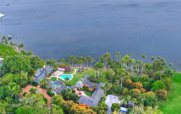 $45,000,000 | 6 Riverview Road, Jupiter Island, FL 33455