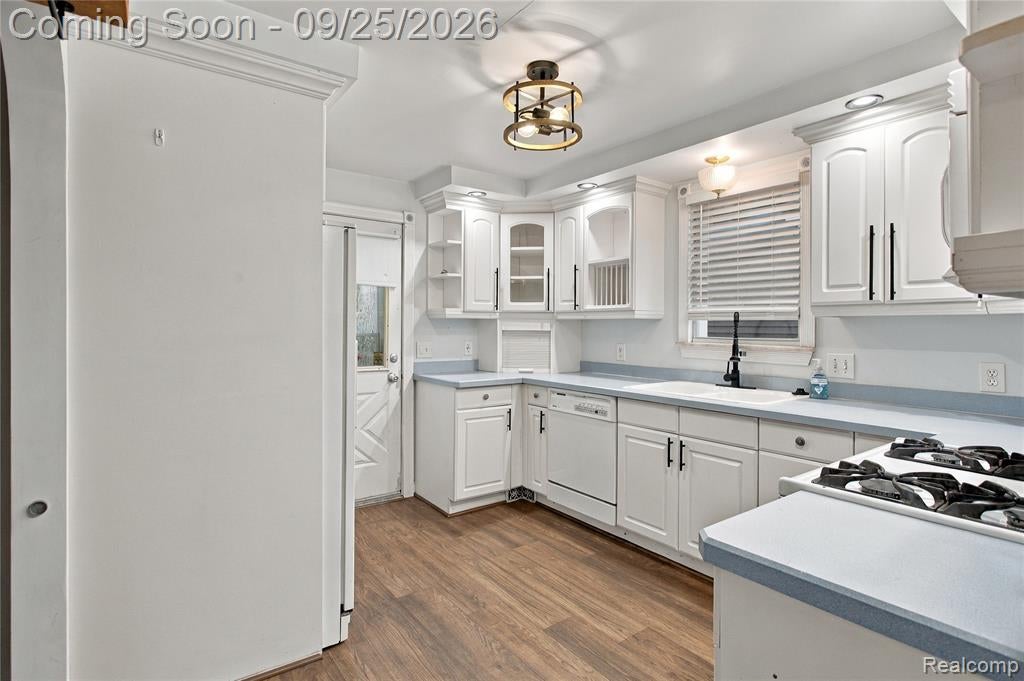2696 Wakefield Road Berkley, MI 48072 - Photo 11 of 50 Gallery Image 11