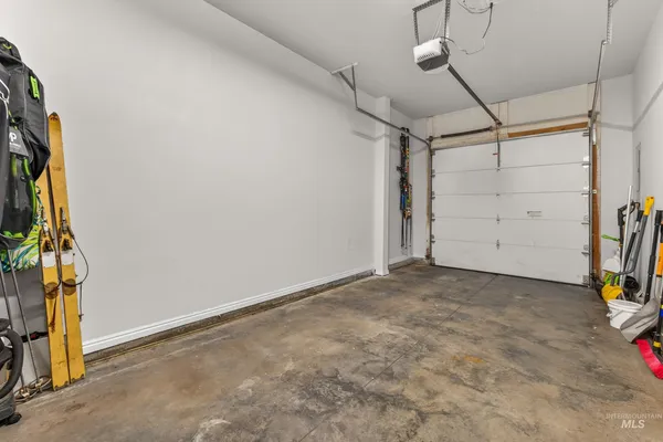 $375,000 | 26 Mangum Circle, Unit 5, Donnelly, ID 83615