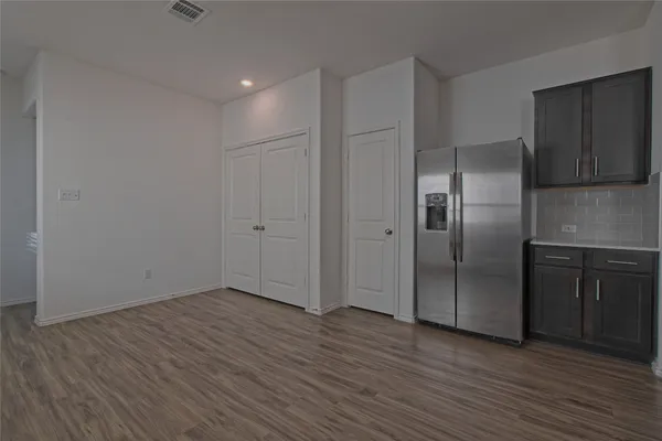 $1,600 | 505 Greatest Gift Way, Jarrell, TX 76537