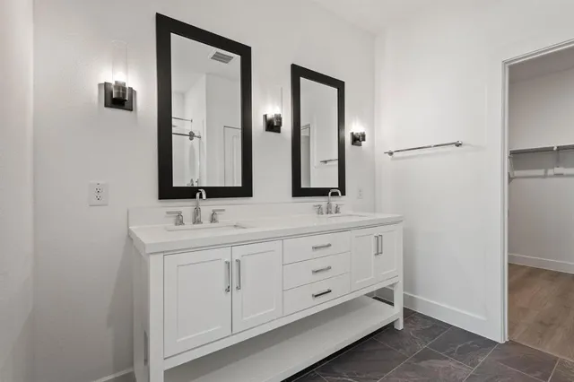 $2,490 | 3504 Clover Leaf Lane, Sherman, TX 75092