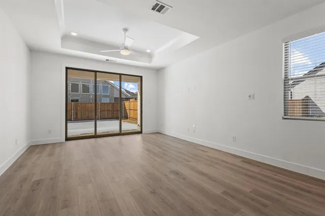 $2,490 | 3504 Clover Leaf Lane, Sherman, TX 75092