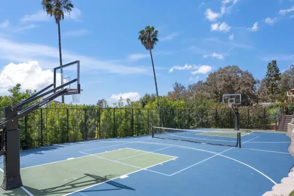 a view of a tennis court
