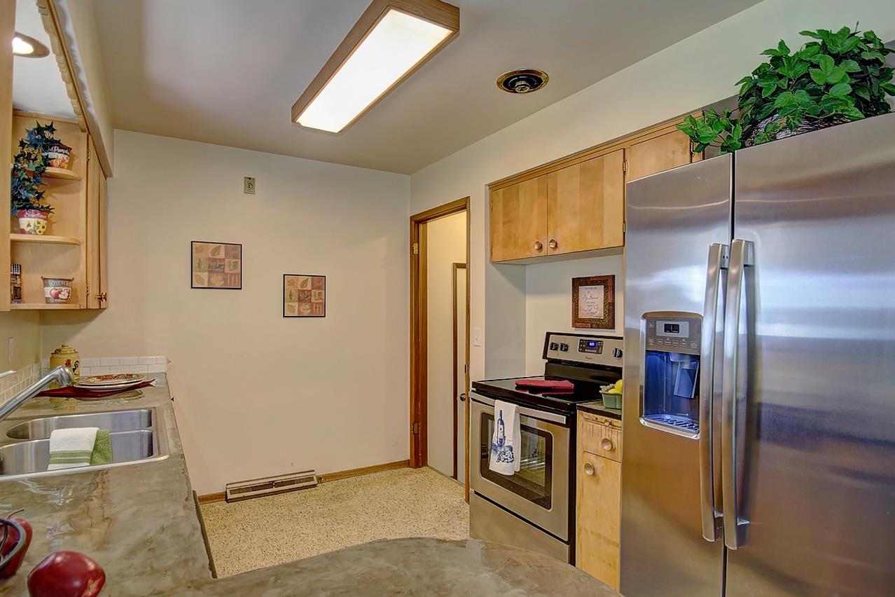 804 South Bowdish Road Spokane Valley, WA 99206 - Photo 10 of 20