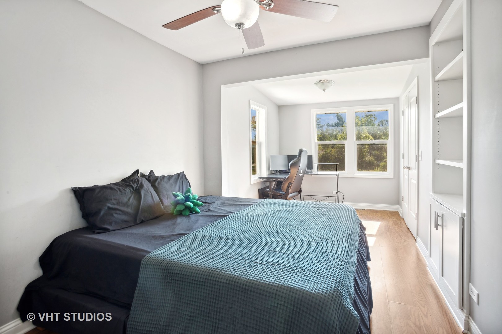 6N175 Virginia Road Roselle, IL 60172 - Photo 8 of 16 Gallery Image 8