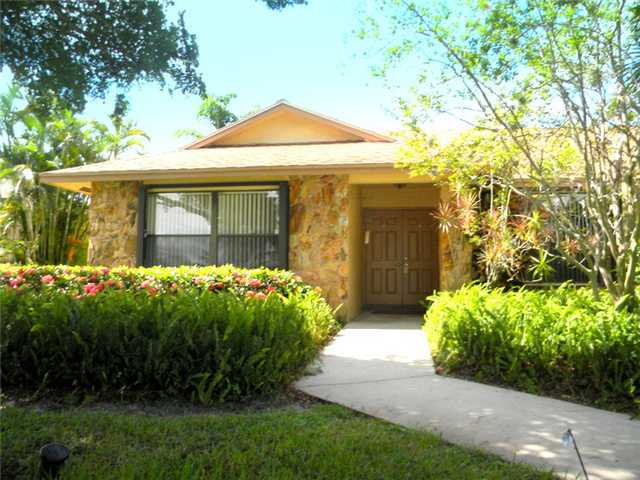 9912 Majorca Place Boca Raton, FL 33434 - Photo 1 of 25 Primary Photo