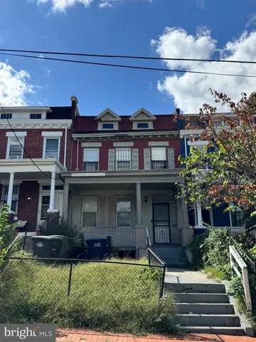 $395,000 | 1325 Valley Place Southeast, Washington, DC 20020