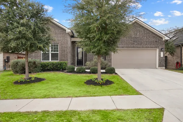 $3,000 | 216 Emerald Garden Road, San Marcos, TX 78666