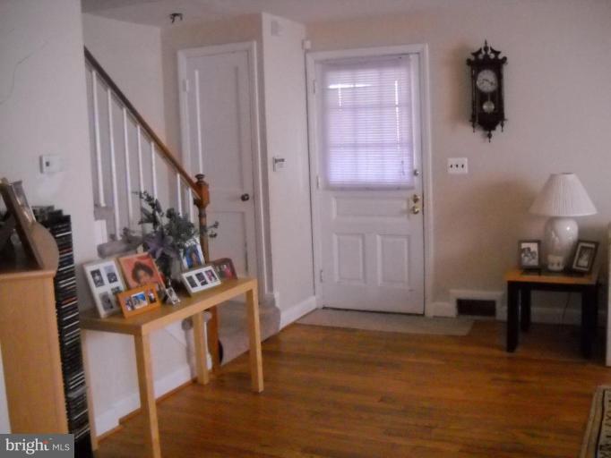 4002 Brookhill Road Baltimore, MD 21215 - Photo 5 of 15 Living Room #2