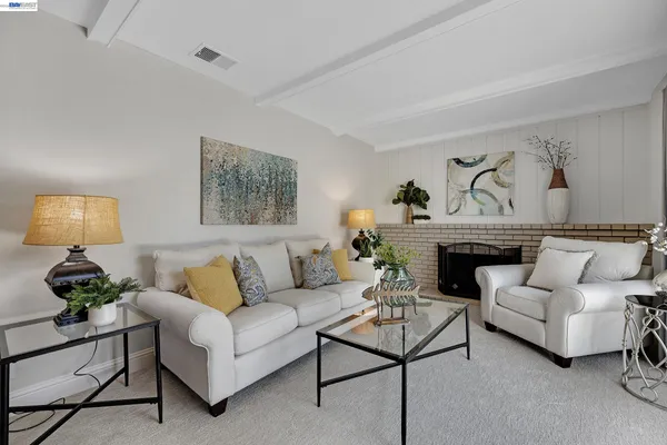 $1,300,000 | 4061 Holland Drive, Pleasanton, CA 94588