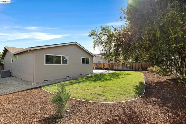 $1,300,000 | 4061 Holland Drive, Pleasanton, CA 94588
