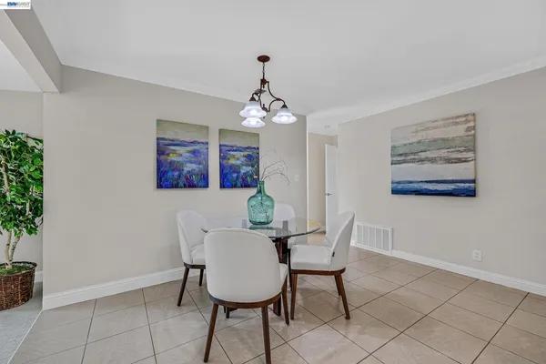 $1,300,000 | 4061 Holland Drive, Pleasanton, CA 94588