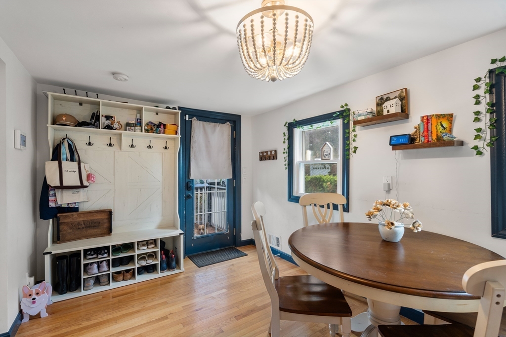 84 Windsor Avenue Swampscott, MA 01907 - Photo 8 of 30