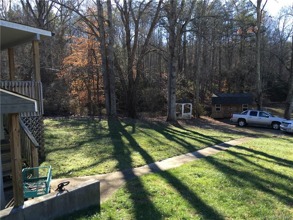 71 Lollis Road Candler, NC 28715 - Photo 3 of 10 Gallery Image 3