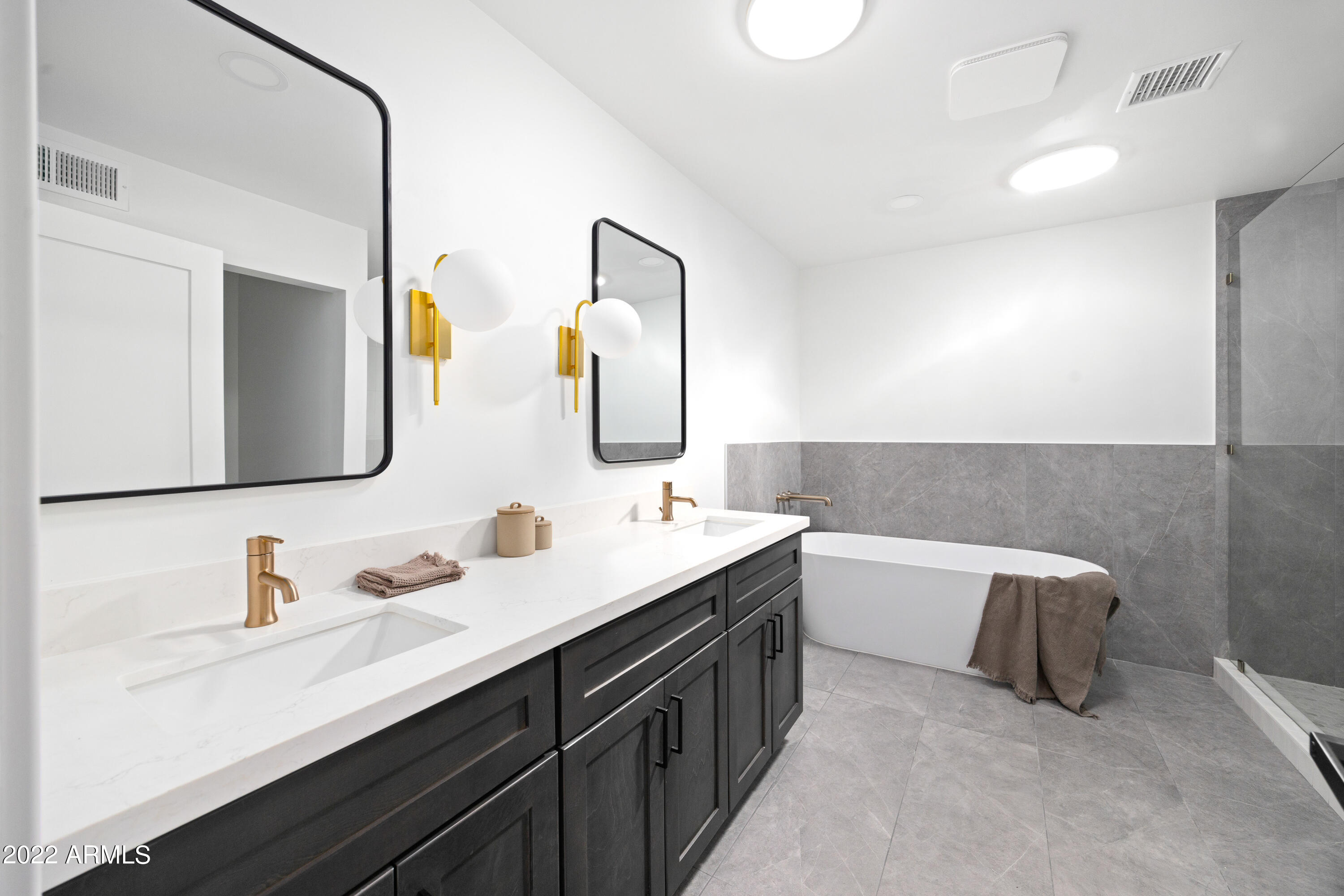 13402 North 58th Place Scottsdale, AZ 85254 - Photo 14 of 24 Primary Bath