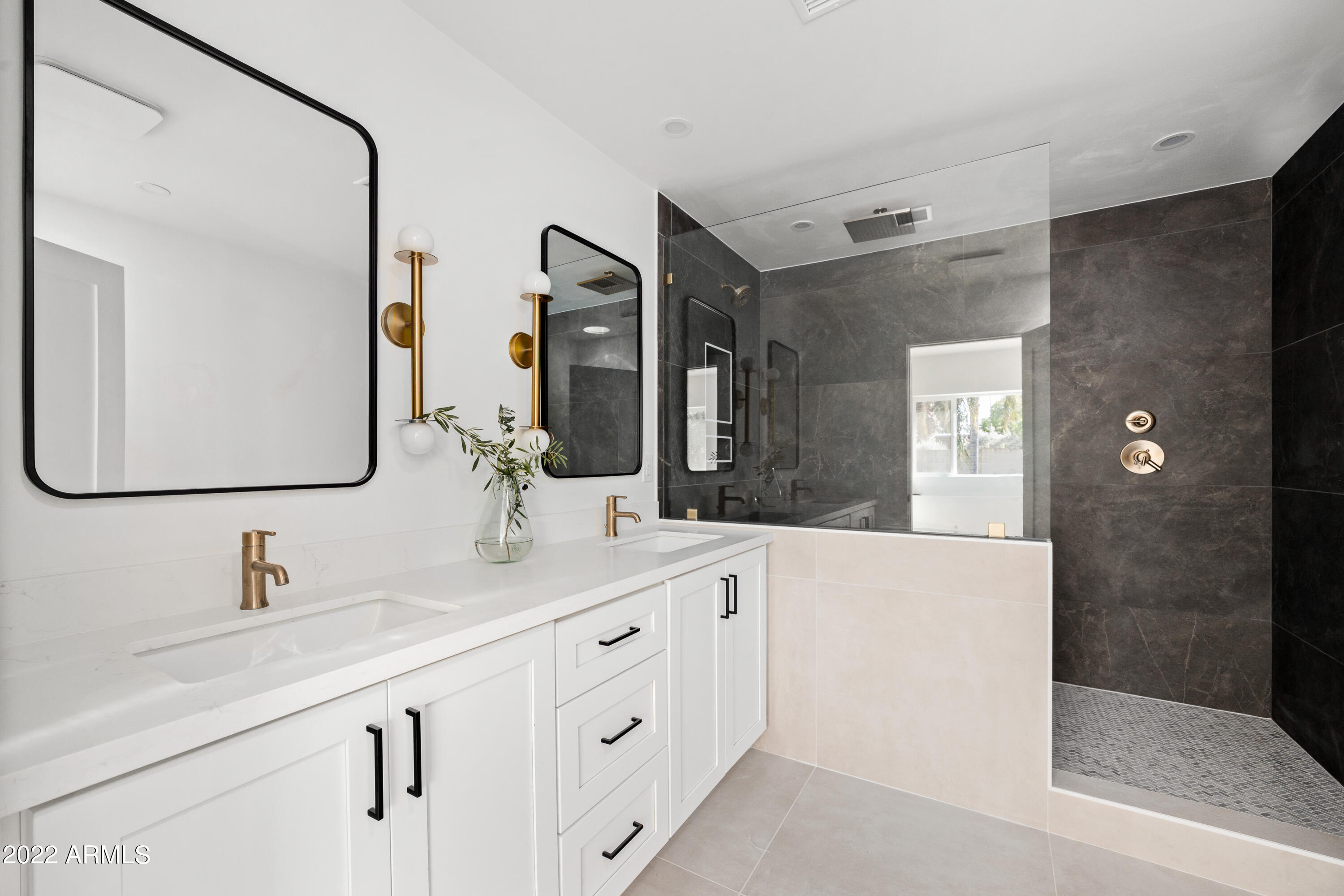 13402 North 58th Place Scottsdale, AZ 85254 - Photo 16 of 24 Primary 2 Bathroom