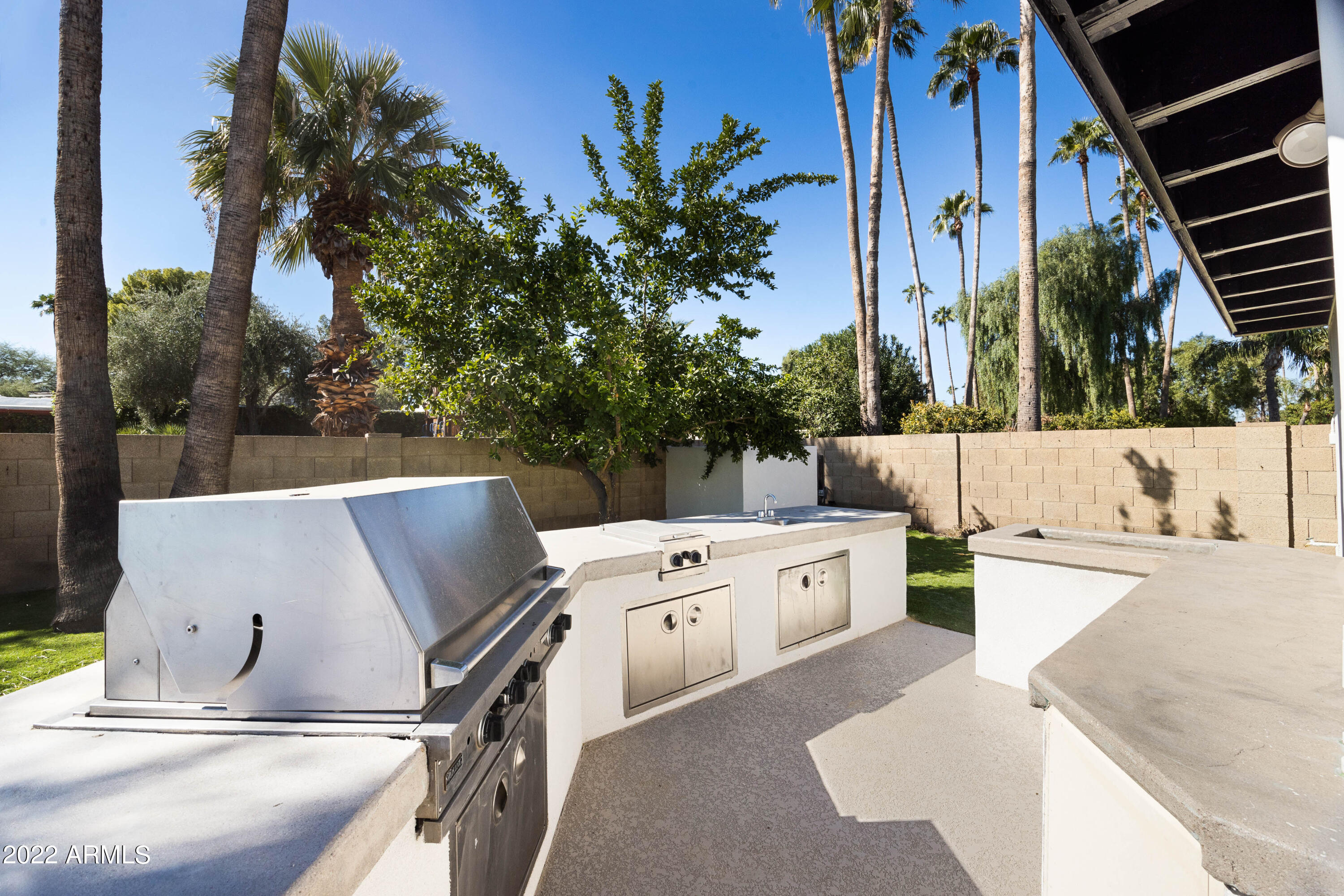 13402 North 58th Place Scottsdale, AZ 85254 - Photo 23 of 24 Built-in BBQ
