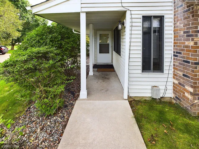 $2,295 | 9343 Ranchview Lane North, Maple Grove, MN 55369